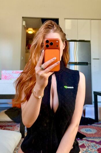Full leaked Adah hopper private onlyfans photo