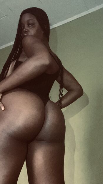 Full leaked Adeline thompson private onlyfans photo