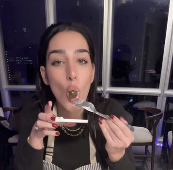 Full leaked Adolladola private onlyfans photo