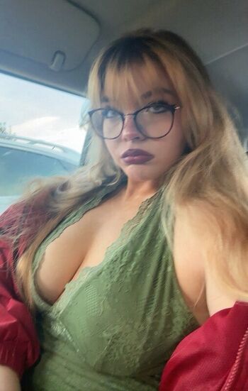 Full leaked Aiiygatorz private onlyfans photo