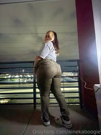 Full leaked Ainekaboogie private onlyfans photo