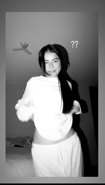 Full leaked Alexa vera private onlyfans photo