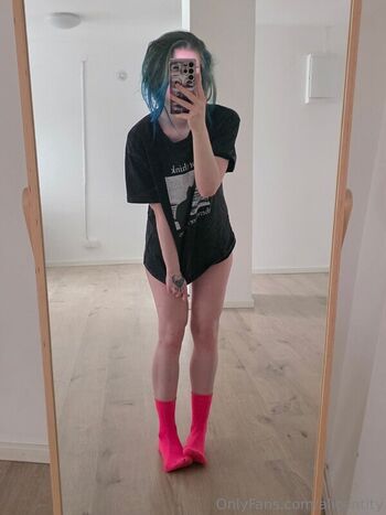Full leaked Alicentity private onlyfans photo