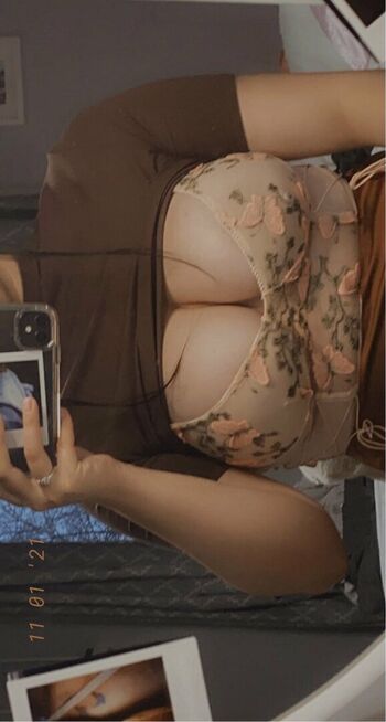 Full leaked Alisatran private onlyfans photo