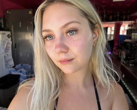 Full leaked Alison dripp private onlyfans photo