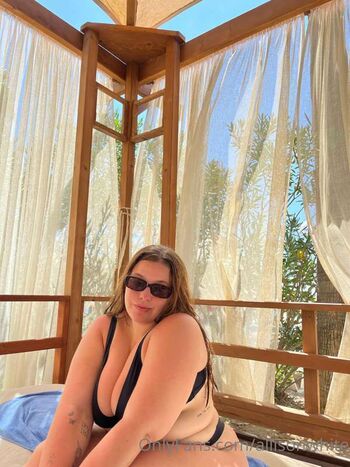 Full leaked Allison white private onlyfans photo
