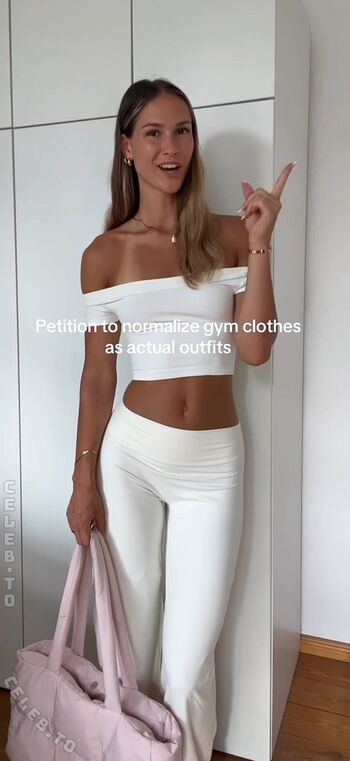 Full leaked Amandapear private onlyfans photo
