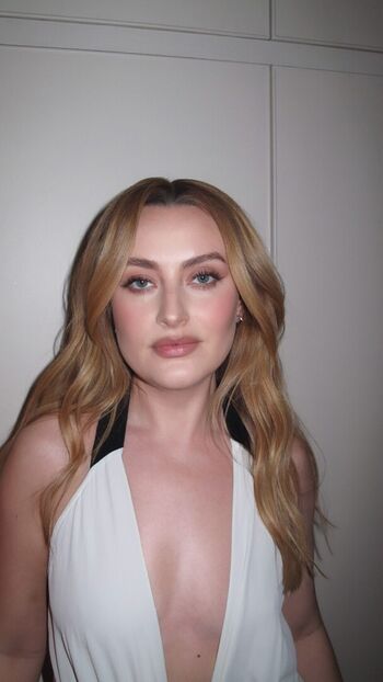 Full leaked Amelia dimoldenberg private onlyfans photo