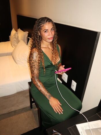 Full leaked Amiah simmons private onlyfans photo