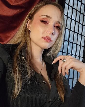 Full leaked Amykay asmr private onlyfans photo