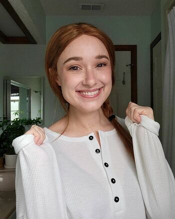 Full leaked Amykay asmr private onlyfans photo