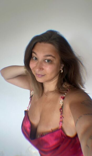 Full leaked Apoline perret private onlyfans photo