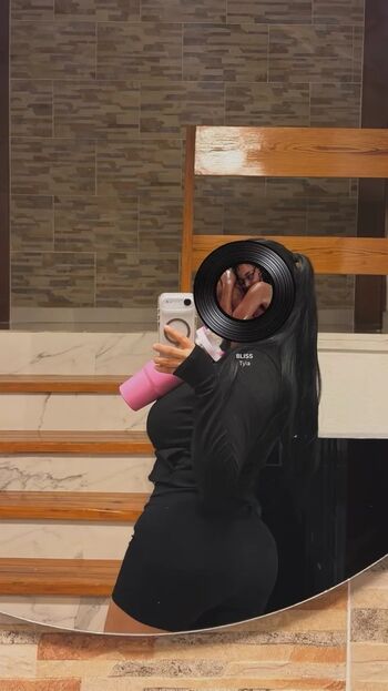 Full leaked Areeli ferrer private onlyfans photo