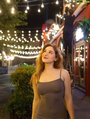 Full leaked Aroobkhan private onlyfans photo