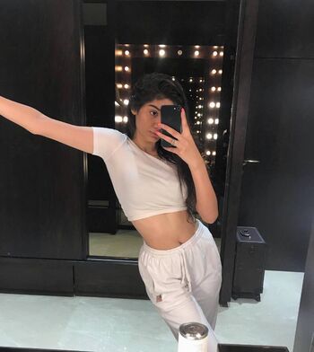 Full leaked Asfa sinha private onlyfans photo