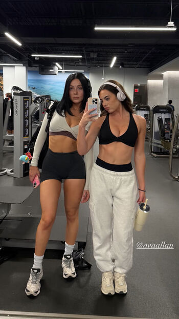 Full leaked Ava allan private onlyfans photo