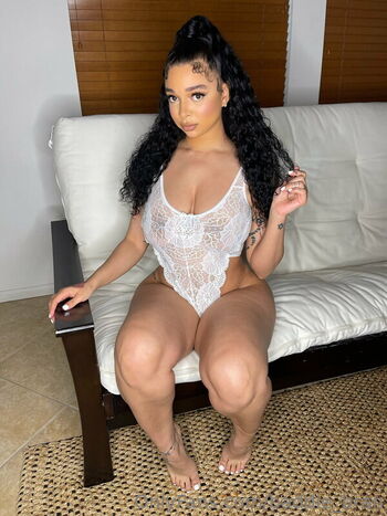Full leaked Baddie bran private onlyfans photo