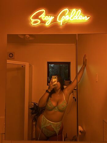 Full leaked Bigeasyeee private onlyfans photo