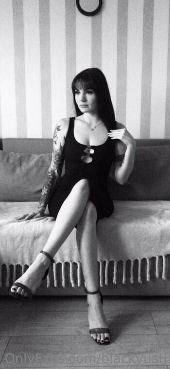 Full leaked Blackyusti private onlyfans photo