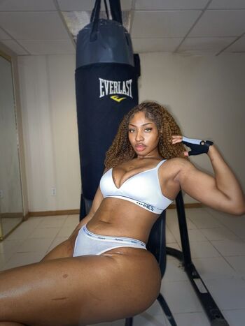 Full leaked Bonberrii private onlyfans photo