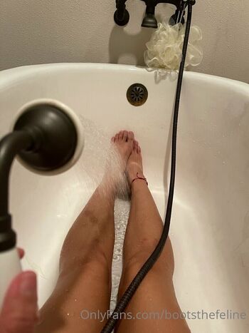 Full leaked Bootsthefeline private onlyfans photo