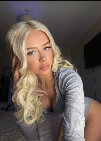 Full leaked Capriceaterrell private onlyfans photo