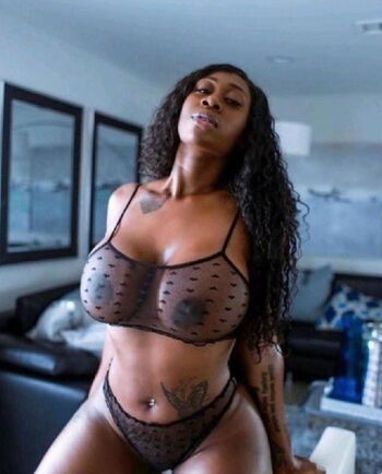 Full leaked Capriceg private onlyfans photo