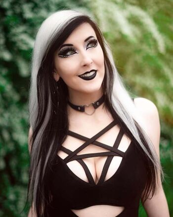Full leaked Carinapusch private onlyfans photo