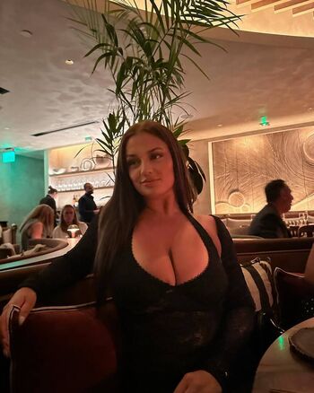 Full leaked Caroline smith private onlyfans photo