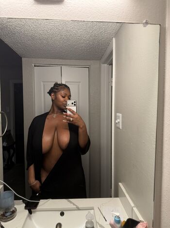 Full leaked Champayn e private onlyfans photo
