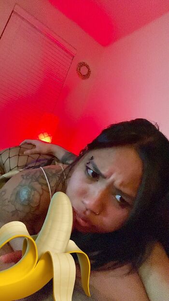 Full leaked Cherrymve private onlyfans photo