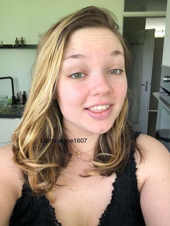 Full leaked Cheyenne private onlyfans photo