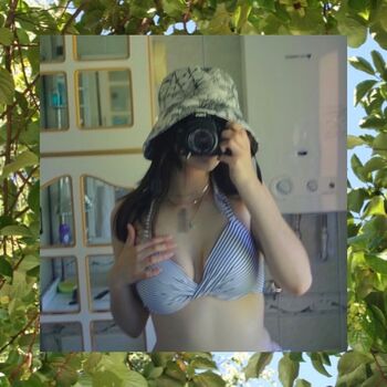 Full leaked Chiioop private onlyfans photo