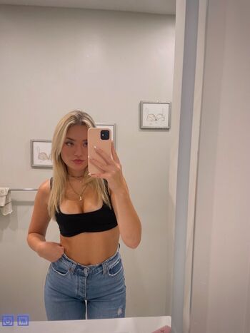 Chloeemma
