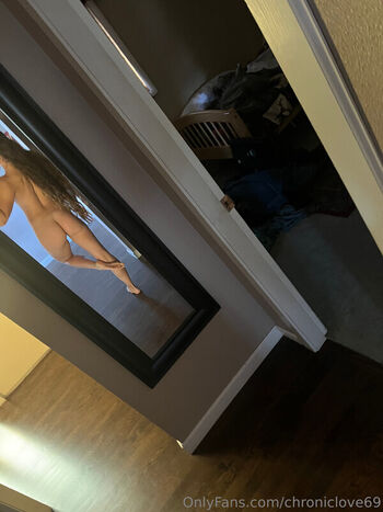 Full leaked Chroniclove private onlyfans photo