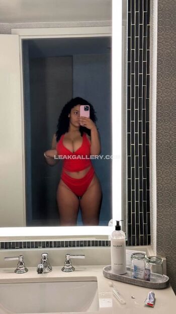 Full leaked Cubandavinci private onlyfans photo