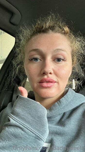 Full leaked Daddydeelz private onlyfans photo