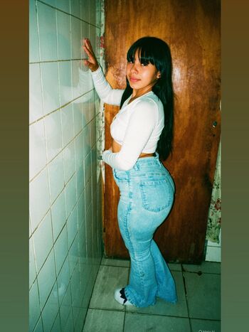 Full leaked Danielitaa private onlyfans photo