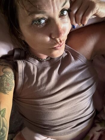 Full leaked Deenacakes private onlyfans photo