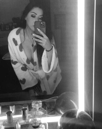 devilkissgigi