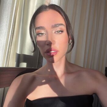Full leaked Dinckalecem private onlyfans photo