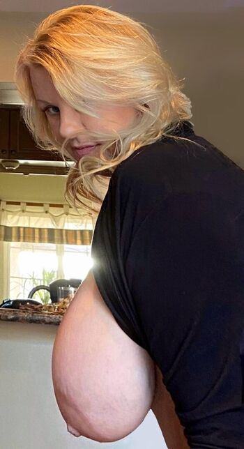 Full leaked Dkm private onlyfans photo