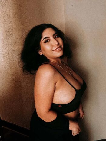 Full leaked Doomvana private onlyfans photo