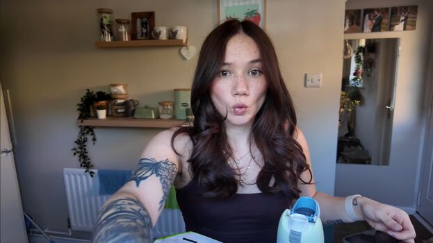 Full leaked Double take reacts private onlyfans photo