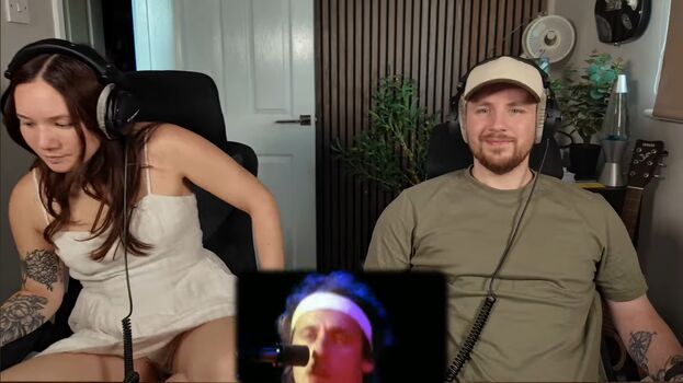 Full leaked Double take reacts private onlyfans photo