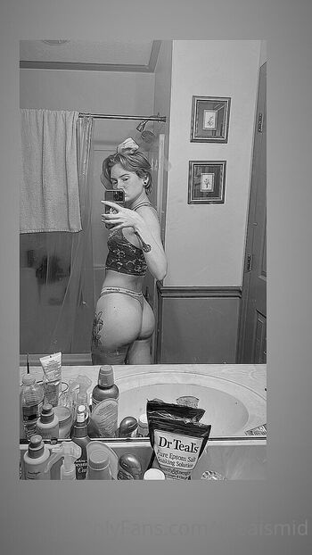 Full leaked Dreaismid private onlyfans photo