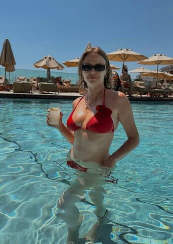 Full leaked Ecem karavus private onlyfans photo