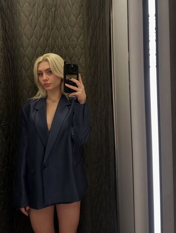 Full leaked Edamilka private onlyfans photo