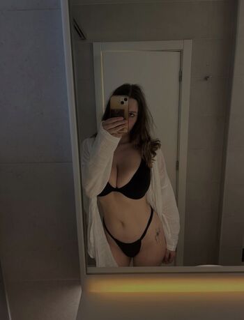 Full leaked Eden ostrowski private onlyfans photo