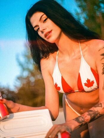 Full leaked Ellathrasher private onlyfans photo